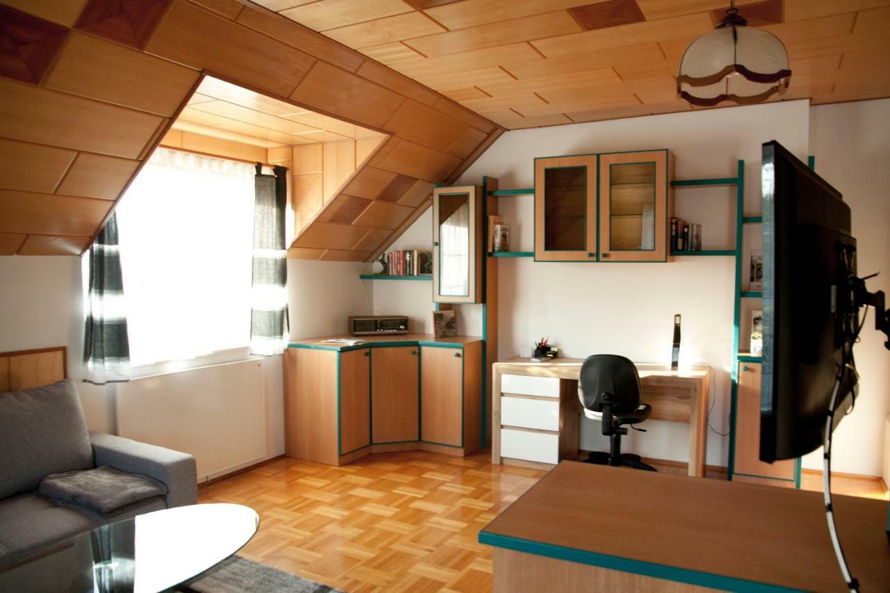Ferienwohnung Peklar Arnfels Extérieur photo